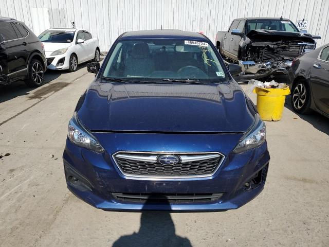 4S3GKAA65J3607495 - 2018 SUBARU IMPREZA BLUE photo 5