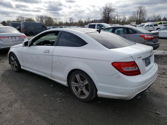 WDDGJ4HB4FG365912 - 2015 MERCEDES-BENZ C 250 WHITE photo 2