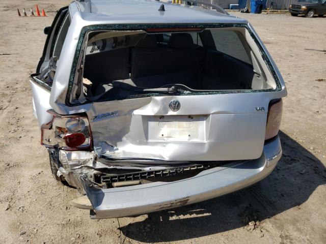 WVWWH63B93E166883 - 2003 VOLKSWAGEN PASSAT GLX Gümüş foto 9