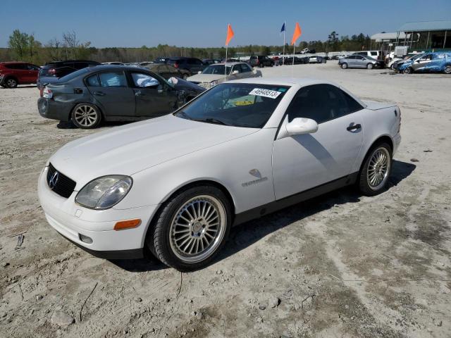 WDBKK47F4XF128607 - 1999 MERCEDES-BENZ SLK230KOM 230 KOMPRESSOR WHITE photo 1