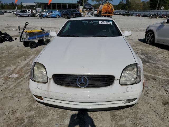 WDBKK47F4XF128607 - 1999 MERCEDES-BENZ SLK230KOM 230 KOMPRESSOR WHITE photo 5