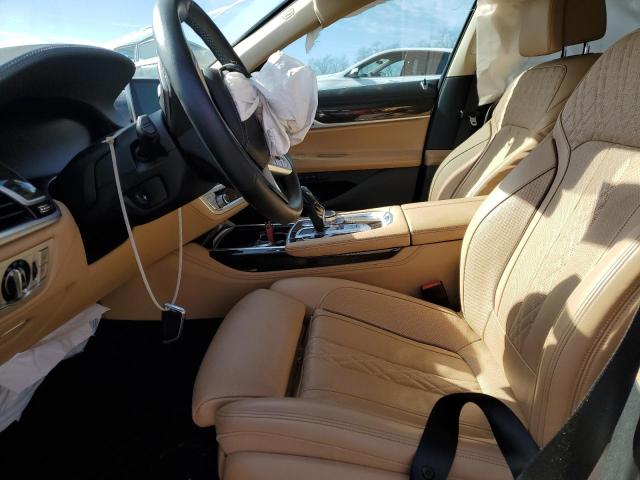 WBA7T4C09MCE54504 - 2021 BMW 740 XI GRAY photo 7