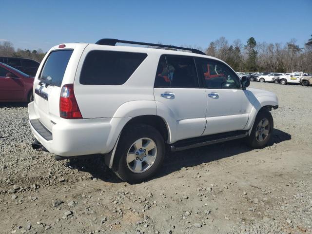 JTEBT14R168033268 - 2006 TOYOTA 4RUNNER SR5 WHITE photo 3