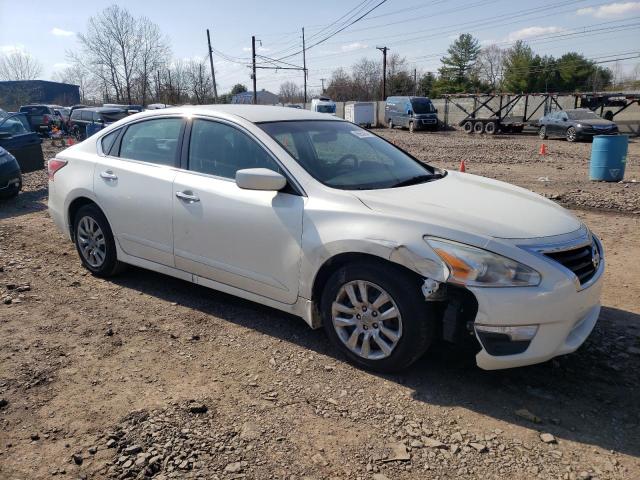 1N4AL3AP3FC481819 - 2015 NISSAN ALTIMA 2.5 WHITE photo 4