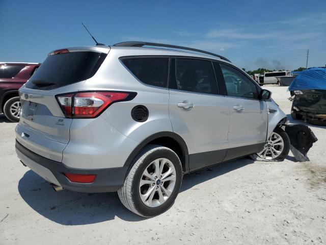 1FMCU0GD7HUE86543 - 2017 FORD ESCAPE SE SILVER photo 3