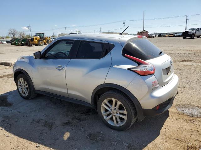 JN8AF5MV0FT562949 - 2015 NISSAN JUKE S SILVER photo 2