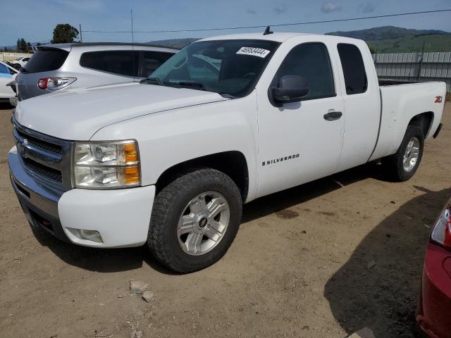 1GCEK29J59Z146457 - 2009 CHEVROLET SILVERADO K1500 LT WHITE photo 1