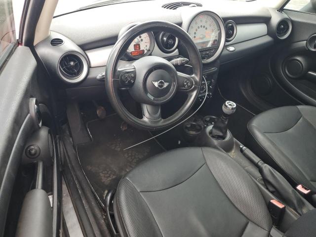 WMWSU3C52CT368427 - 2012 MINI COOPER RED photo 8