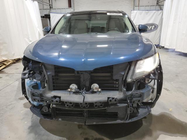 2LMTJ8LR1GBL46537 - 2016 LINCOLN MKX RESERVE BLUE photo 5