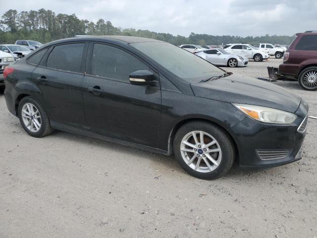 1FADP3F27FL314832 - 2015 FORD FOCUS SE BLACK photo 4