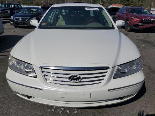 KMHFC46F68A331820 - 2008 HYUNDAI AZERA SE WHITE photo 5