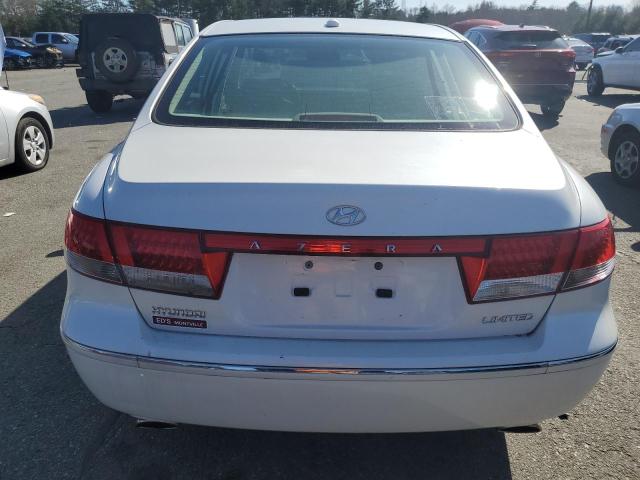 KMHFC46F68A331820 - 2008 HYUNDAI AZERA SE WHITE photo 6