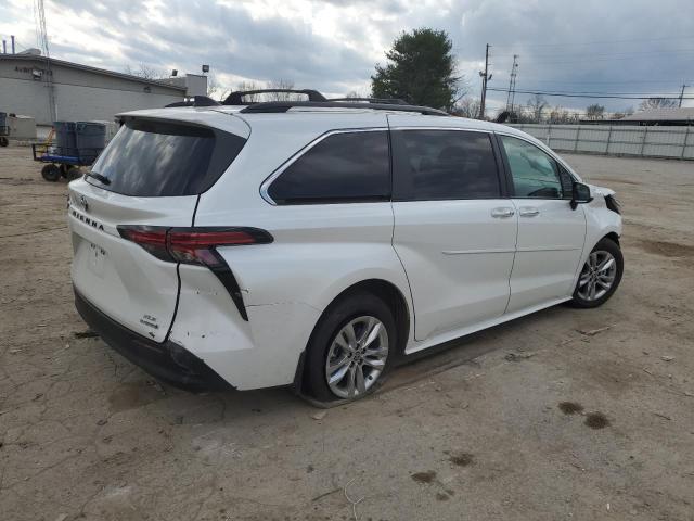 5TDJSKFC8NS052654 - 2022 TOYOTA SIENNA XLE WHITE photo 3