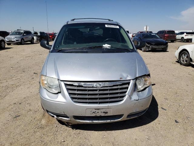 2A4GP54L96R748041 - 2006 CHRYSLER TOWN & COU TOURING 银色 照片 5