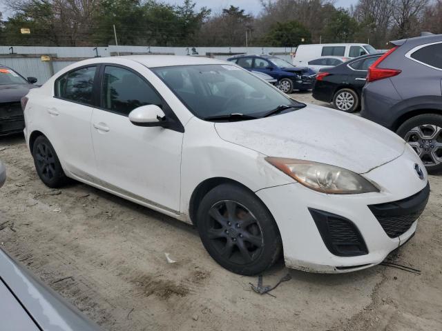 JM1BL1UG3B1431944 - 2011 MAZDA 3 I WHITE photo 4