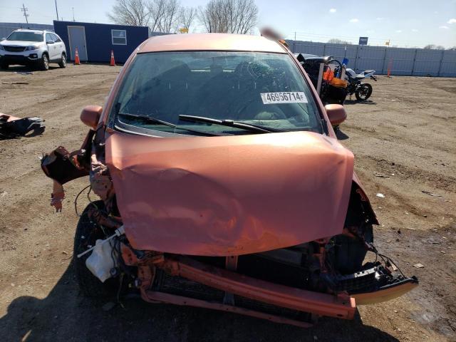 JHMGD37628S053330 - 2008 HONDA FIT SPORT ORANGE photo 5