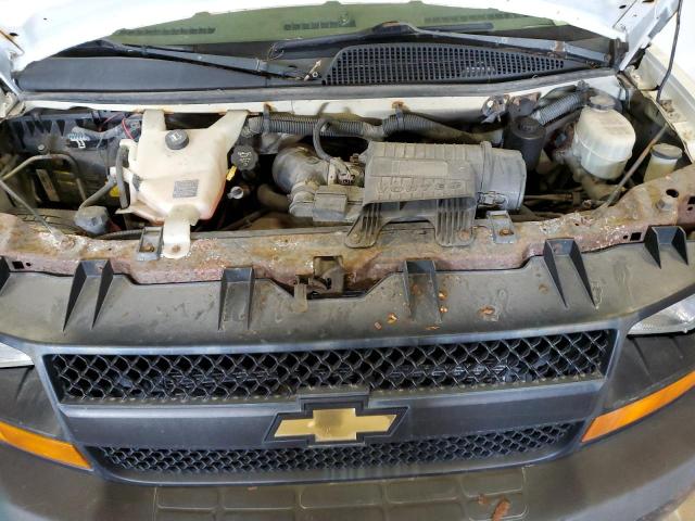 1GC2GUBG0A1160316 - 2010 CHEVROLET EXPRESS G3 WHITE photo 12