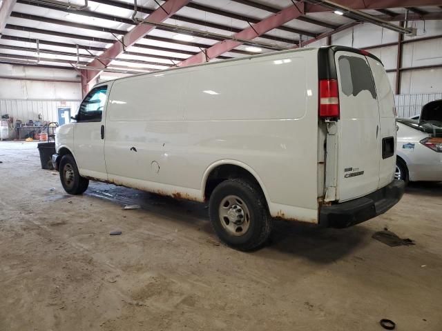 1GC2GUBG0A1160316 - 2010 CHEVROLET EXPRESS G3 WHITE photo 2