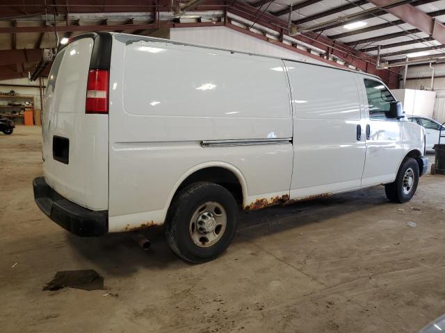 1GC2GUBG0A1160316 - 2010 CHEVROLET EXPRESS G3 WHITE photo 3