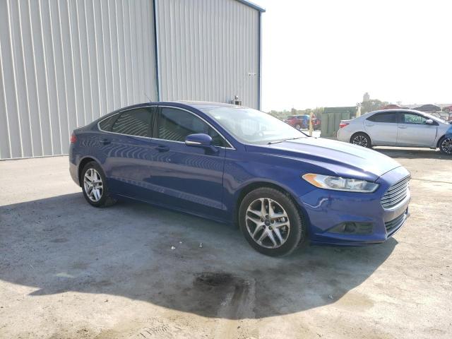 3FA6P0HD1GR122136 - 2016 FORD FUSION SE BLUE photo 4