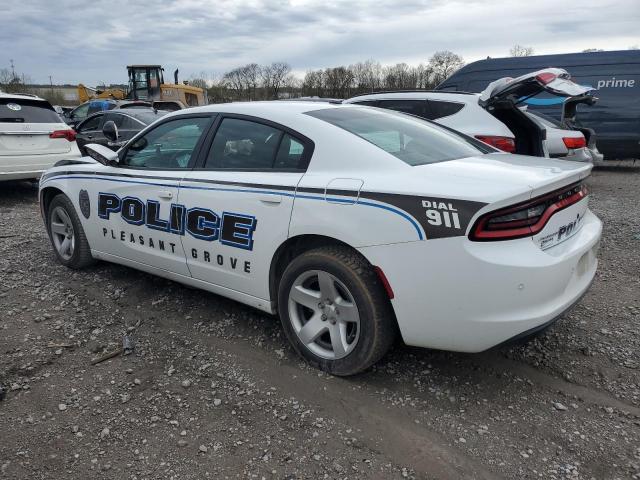 2C3CDXAT3JH210659 - 2018 DODGE CHARGER POLICE WHITE photo 2