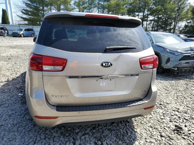 KNDMB5C10G6148895 - 2016 KIA SEDONA LX GOLD photo 6