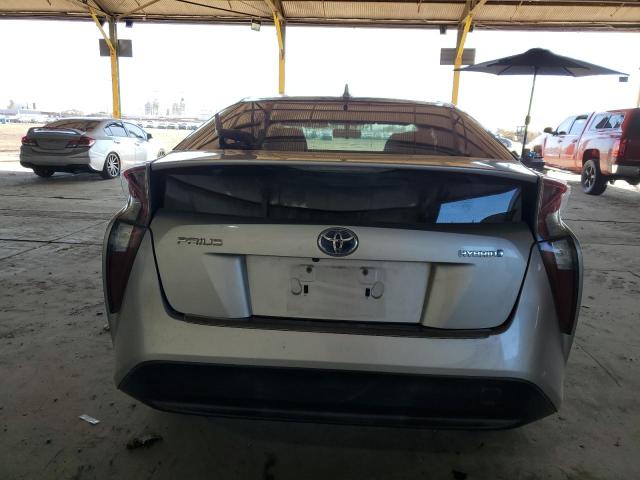 JTDKBRFU8G3005523 - 2016 TOYOTA PRIUS SILVER photo 6