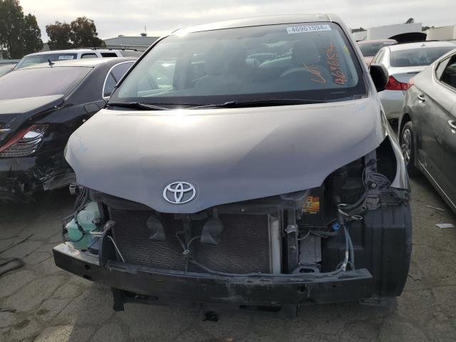 5TDZK3DC2BS170576 - 2011 TOYOTA SIENNA GRAY photo 5