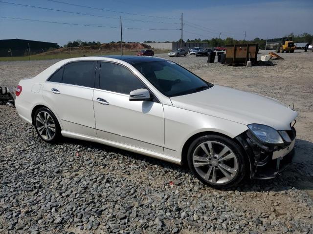 WDDHF5KB2DA667249 - 2013 MERCEDES-BENZ E 350 WHITE photo 4