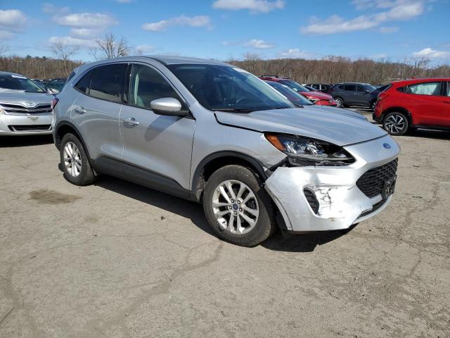 1FMCU9G62LUA65523 - 2020 FORD ESCAPE SE GRAY photo 4