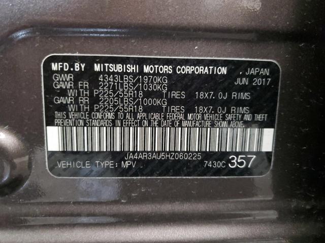 JA4AR3AU5HZ060225 - 2017 MITSUBISHI OUTLANDER ES GRAY photo 14