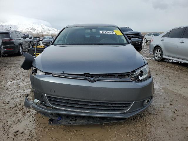 3VW637AJ0DM264725 - 2013 VOLKSWAGEN JETTA HYBRID GRAY photo 5