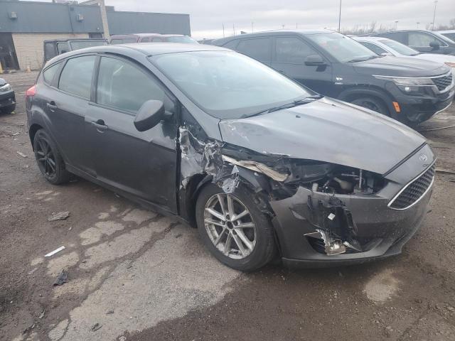 1FADP3K26JL212176 - 2018 FORD FOCUS SE GRAY photo 4