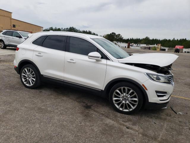 5LMCJ3C95GUJ23505 - 2016 LINCOLN MKC RESERVE WHITE photo 4