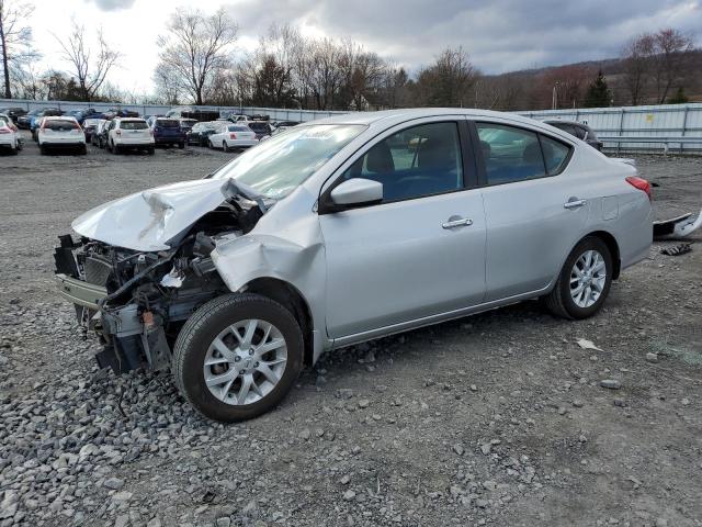 3N1CN7AP5HL852199 - 2017 NISSAN VERSA S SILVER photo 1