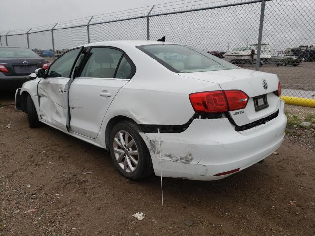 3VWD07AJ9EM322865 - 2014 VOLKSWAGEN JETTA SE WHITE photo 2