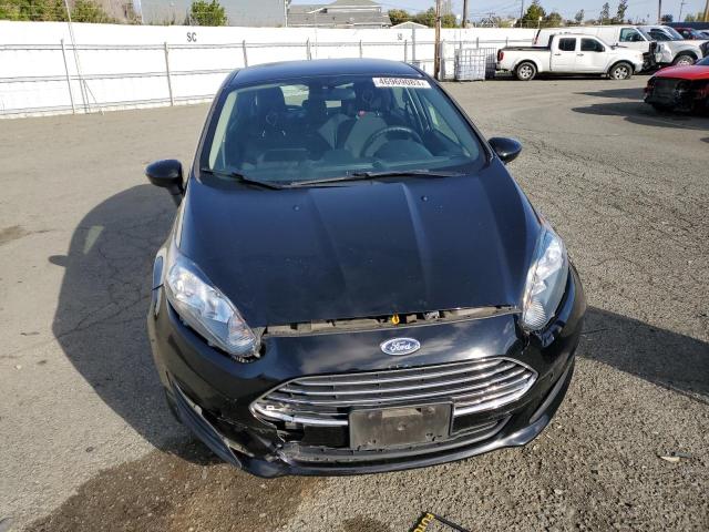 3FADP4EJ6KM130375 - 2019 FORD FIESTA SE BLACK photo 5