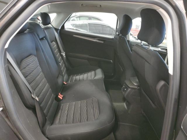 3FA6P0H73GR125338 - 2016 FORD FUSION SE GRAY photo 10