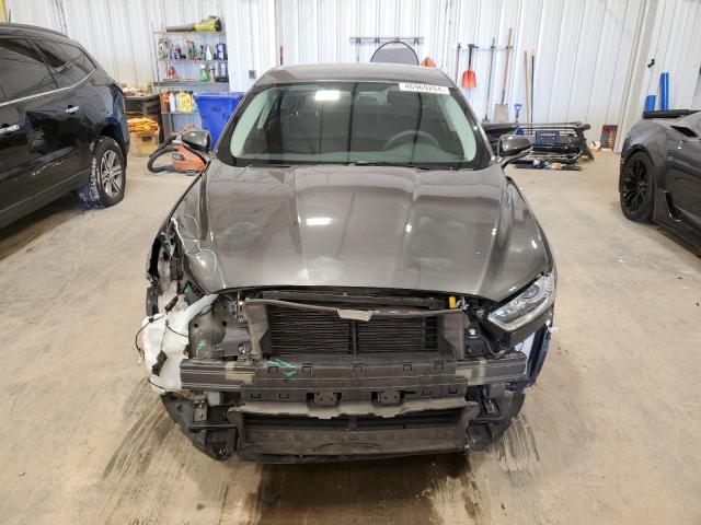 3FA6P0H73GR125338 - 2016 FORD FUSION SE GRAY photo 5