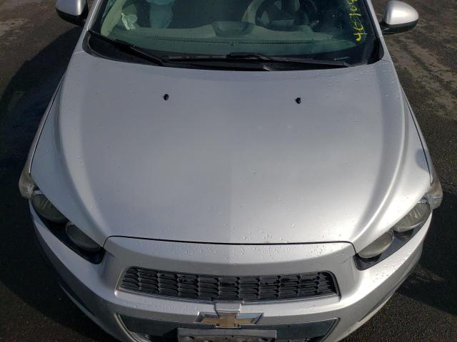 1G1JA6SH3E4219874 - 2014 CHEVROLET SONIC LS 银色 照片 11