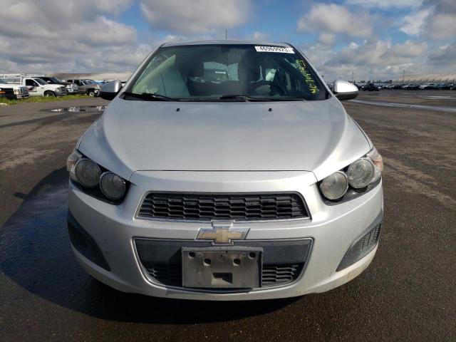 1G1JA6SH3E4219874 - 2014 CHEVROLET SONIC LS 银色 照片 5