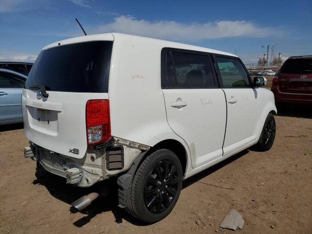 JTLZE4FE4CJ001996 - 2012 TOYOTA SCION XB WHITE photo 3