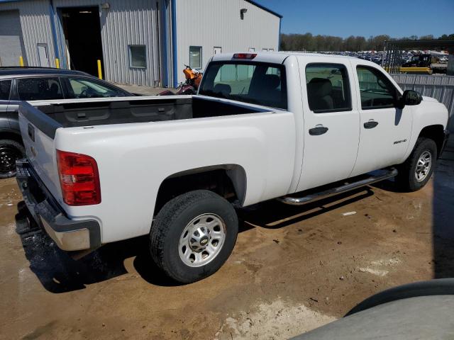 1GC1CVCG4BF145155 - 2011 CHEVROLET SILVERADO C2500 HEAVY DUTY WHITE photo 3