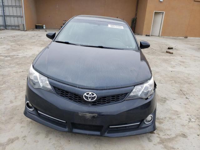 4T1BF1FK3EU403861 - 2014 TOYOTA CAMRY L BLACK photo 5