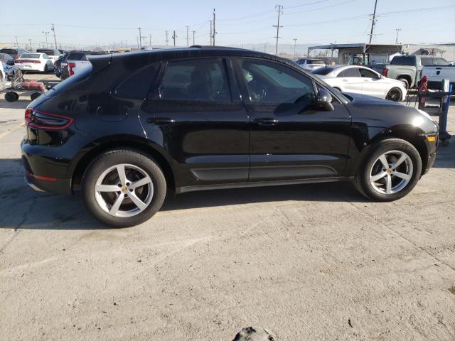 WP1AA2A50JLB13937 - 2018 PORSCHE MACAN BLACK photo 3