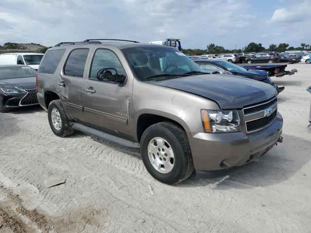 1GNSKAE04CR301900 - 2012 CHEVROLET TAHOE K1500 LS TAN photo 4