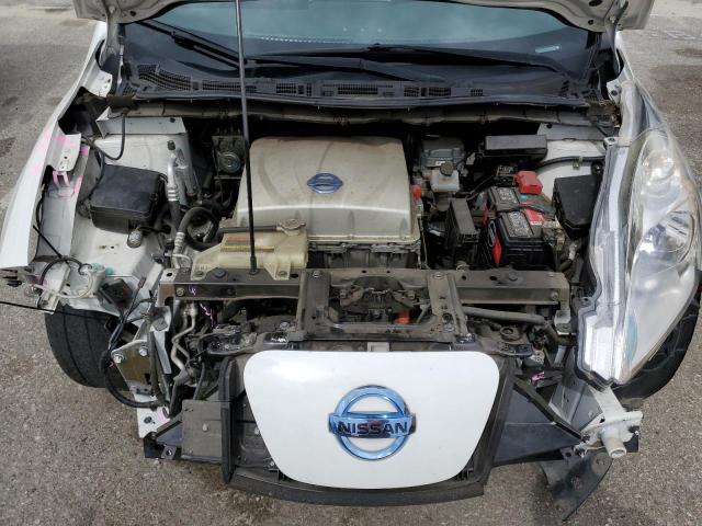 1N4AZ0CPXFC334763 - 2015 NISSAN LEAF S WHITE photo 11