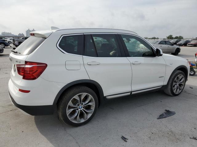 5UXWZ7C38H0V93812 - 2017 BMW X3 SDRIVE28I WHITE photo 3