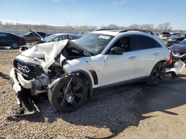 2016 INFINITI QX70, 