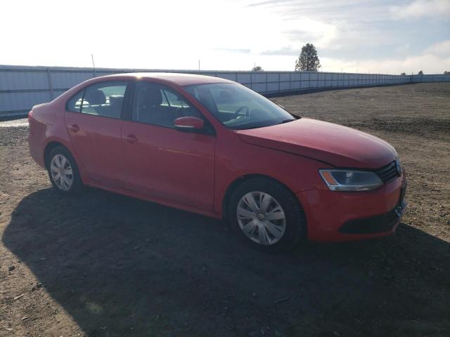 3VWD17AJ3EM307341 - 2014 VOLKSWAGEN JETTA SE RED photo 4